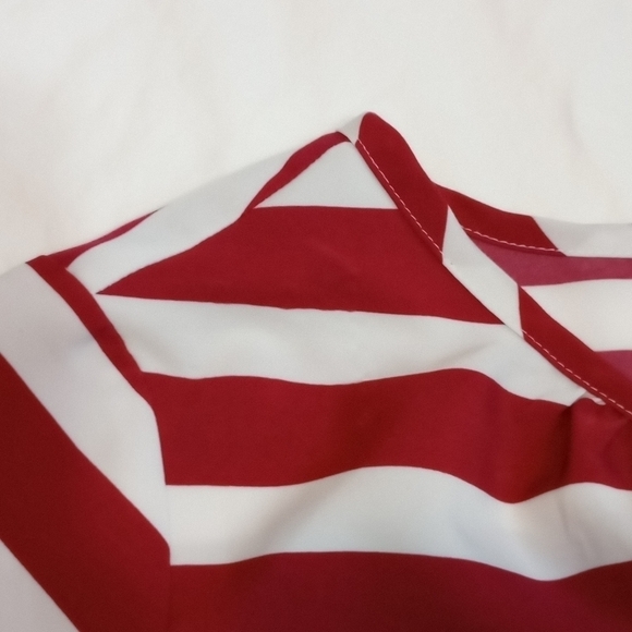 Loft Womens Top Sz M Red White Striped Beachy Summer V Neck Lightweight Office - Picture 5 of 10